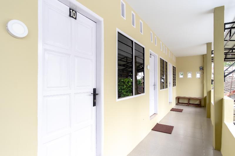 Oyo 1507 Doriyu Homestay Medan Esterno foto