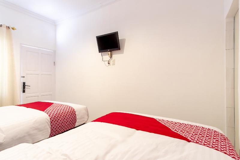 Oyo 1507 Doriyu Homestay Medan Esterno foto